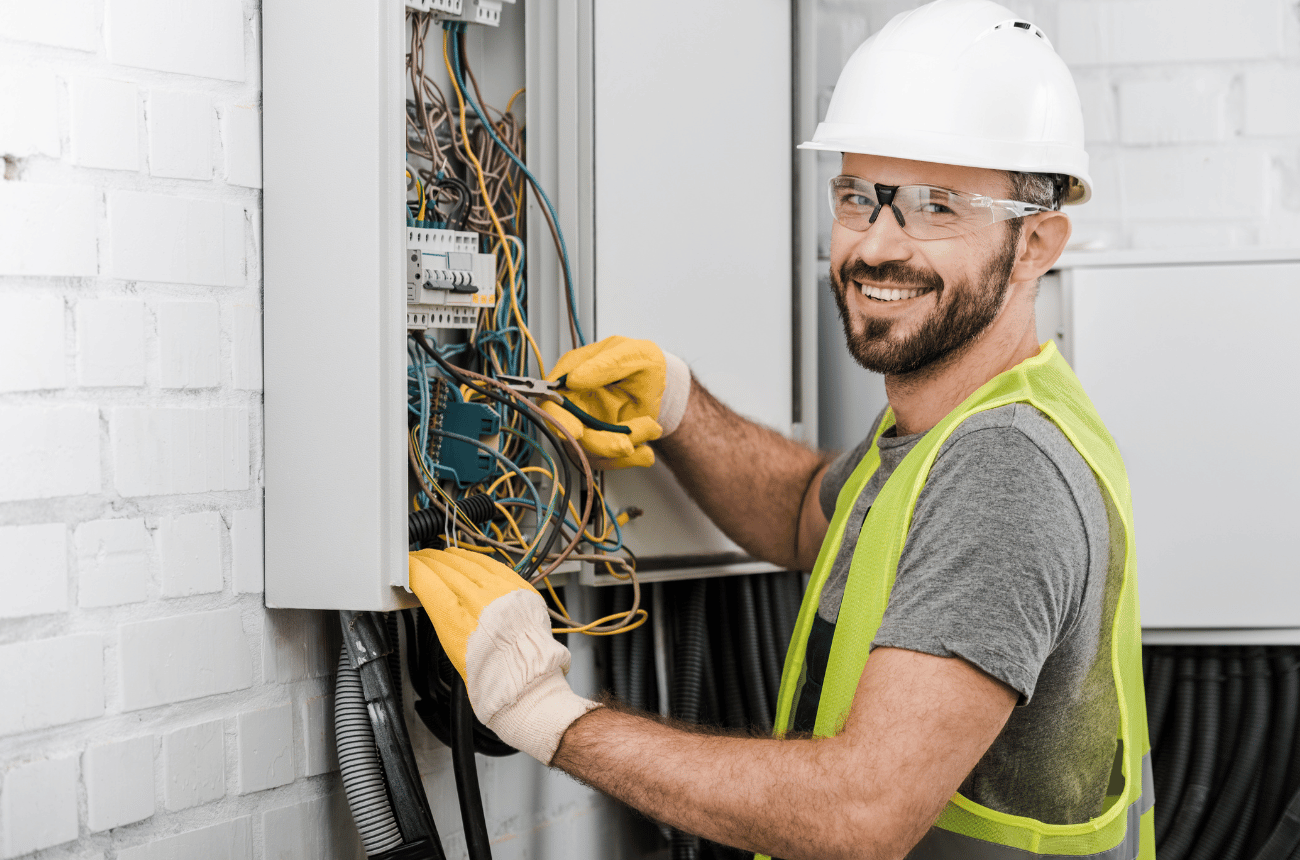 How To Become An Electrician | The UK Careers Fair