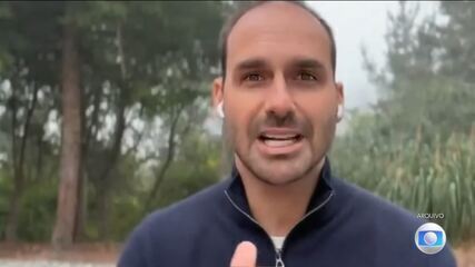 Eduardo Bolsonaro, morando nos EUA, é escolhido pelos partidos de oposição novo líder da minoria
