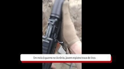 O Soldado publica nas redes sociais vídeos gravados dentro dos combates