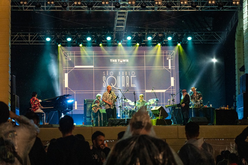 Hermeto Pascoal se apresenta com grupo no The Town 2023 — Foto: Fabio Tito/g1