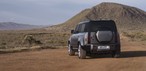 Land Rover Defender 110 por fora