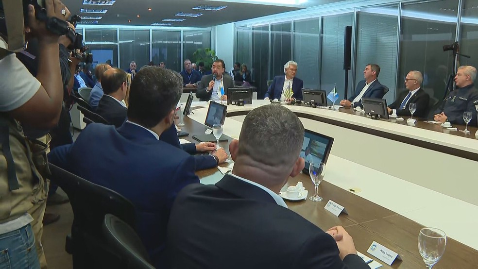 Governadores se reúnem no Rio para discutir segurança pública após operação mais letal da história — Foto: Reprodução TV Globo