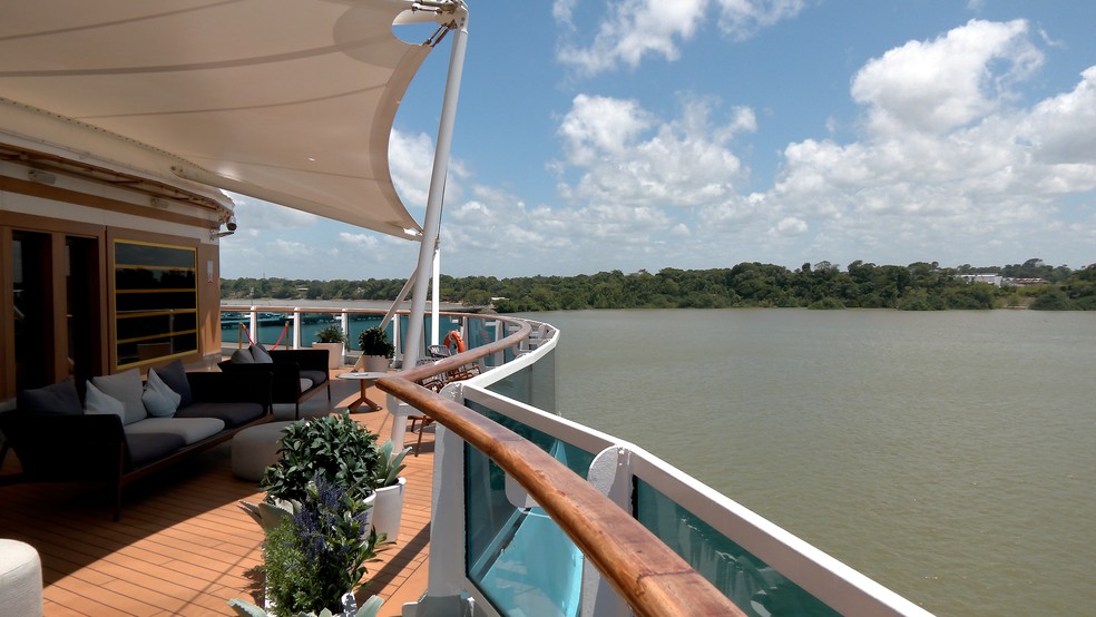 Vista de um dos deks do Costa Diadema. — Foto: Reginaldo Gonçalves/TV Liberal