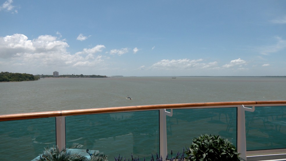 Ilhas de Icoaraci e Outeiro podem ser vistas a partir do navio. — Foto: Reginaldo Gonçalves/TV Liberal