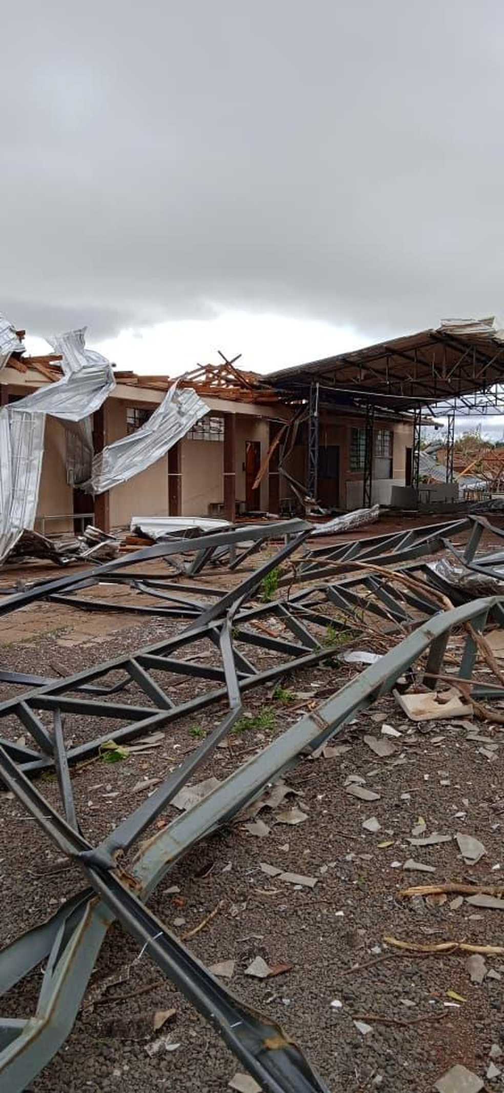 Imagens mostram destruição em Rio Bonito do Iguaçu, no Centro-Sul do Paraná. — Foto: Divulgação/Governo do Estado