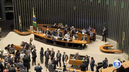 Plenário da Câmara analisa cassação de Glauber Braga e Carla Zambelli