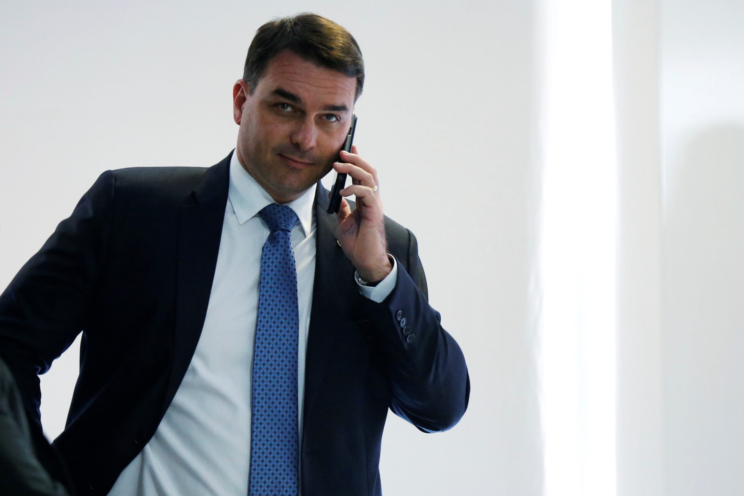 Centrão e direita rejeitam Flávio e veem caminho para outro nome