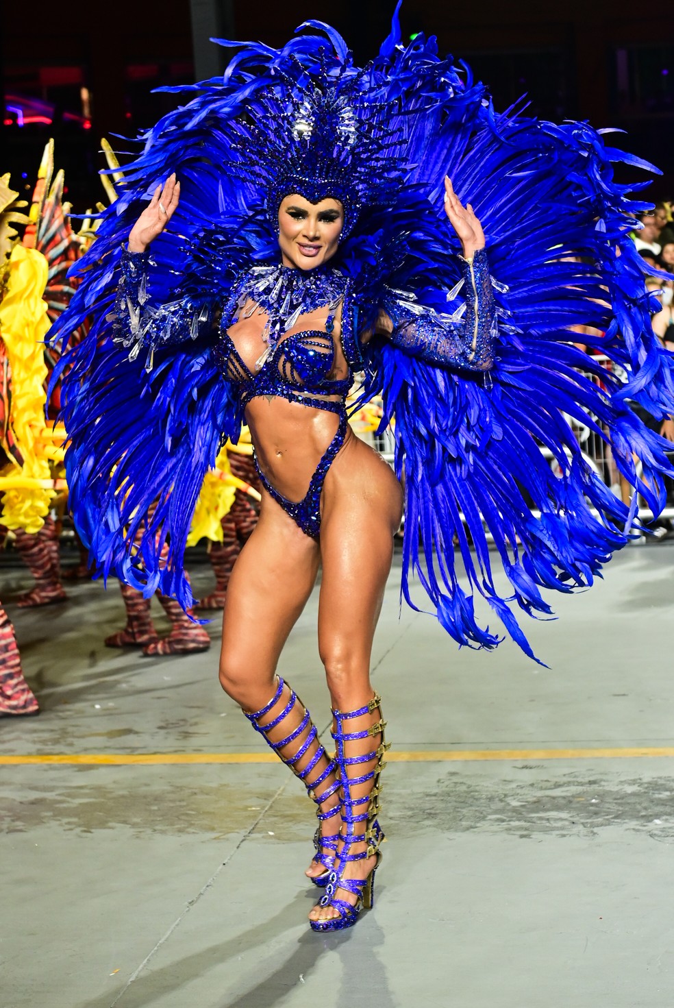 Natacha Horana marca presença no desfile da Gaviões da Fiel em São Paulo. — Foto: Leo Franco/AgNews