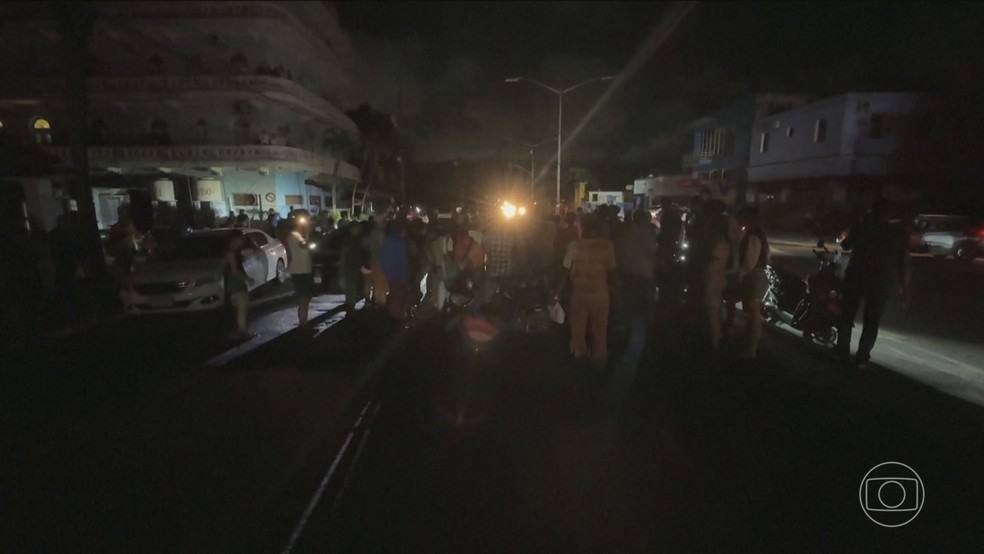 Apagão em Cuba em meio a campanha de pressão econômica dos EUA contra Cuba — Foto: Jornal Nacional/ Reprodução