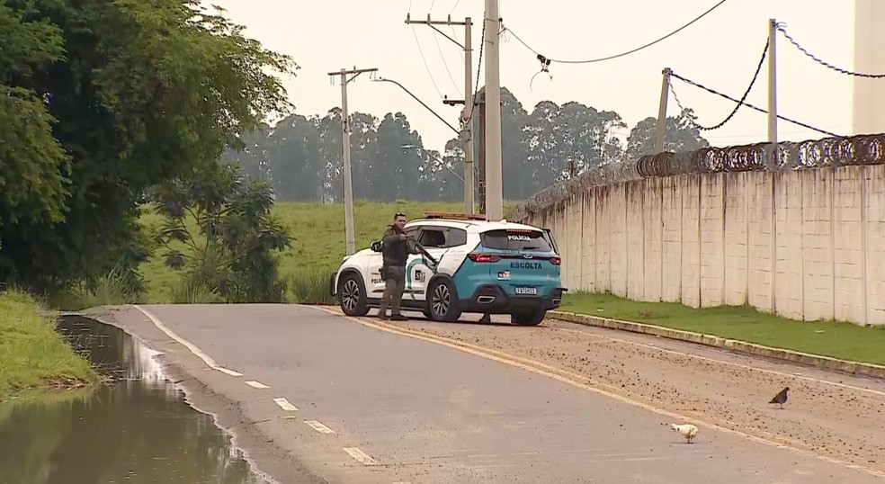Daniel Vorcaro deixa presídio no interior de São Paulo e inicia transferência para Brasília — Foto: Reprodução/TV Vanguarda