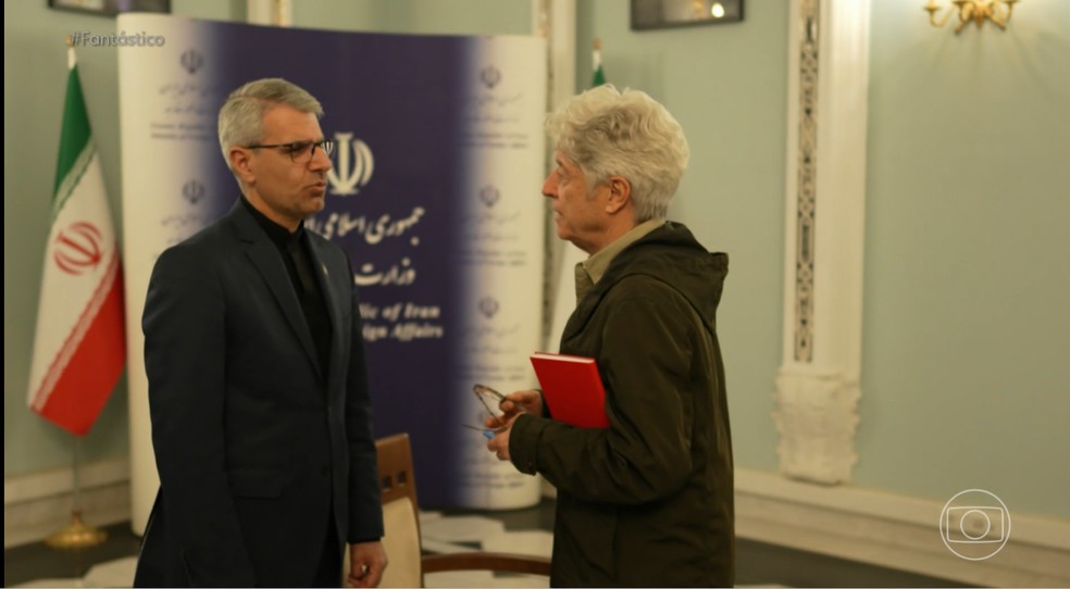 Caco Barcellos entrevistou porta-voz do ministro das Relações Exteriores do Irã — Foto: Fantástico