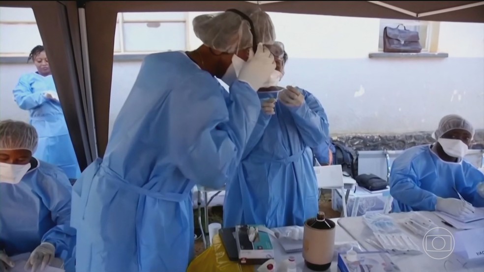 OMS fez reunião de emergência para discutir uso de vacinas experimentais contra surto de ebola no Congo — Foto: Jornal Nacional/ Reprodução
