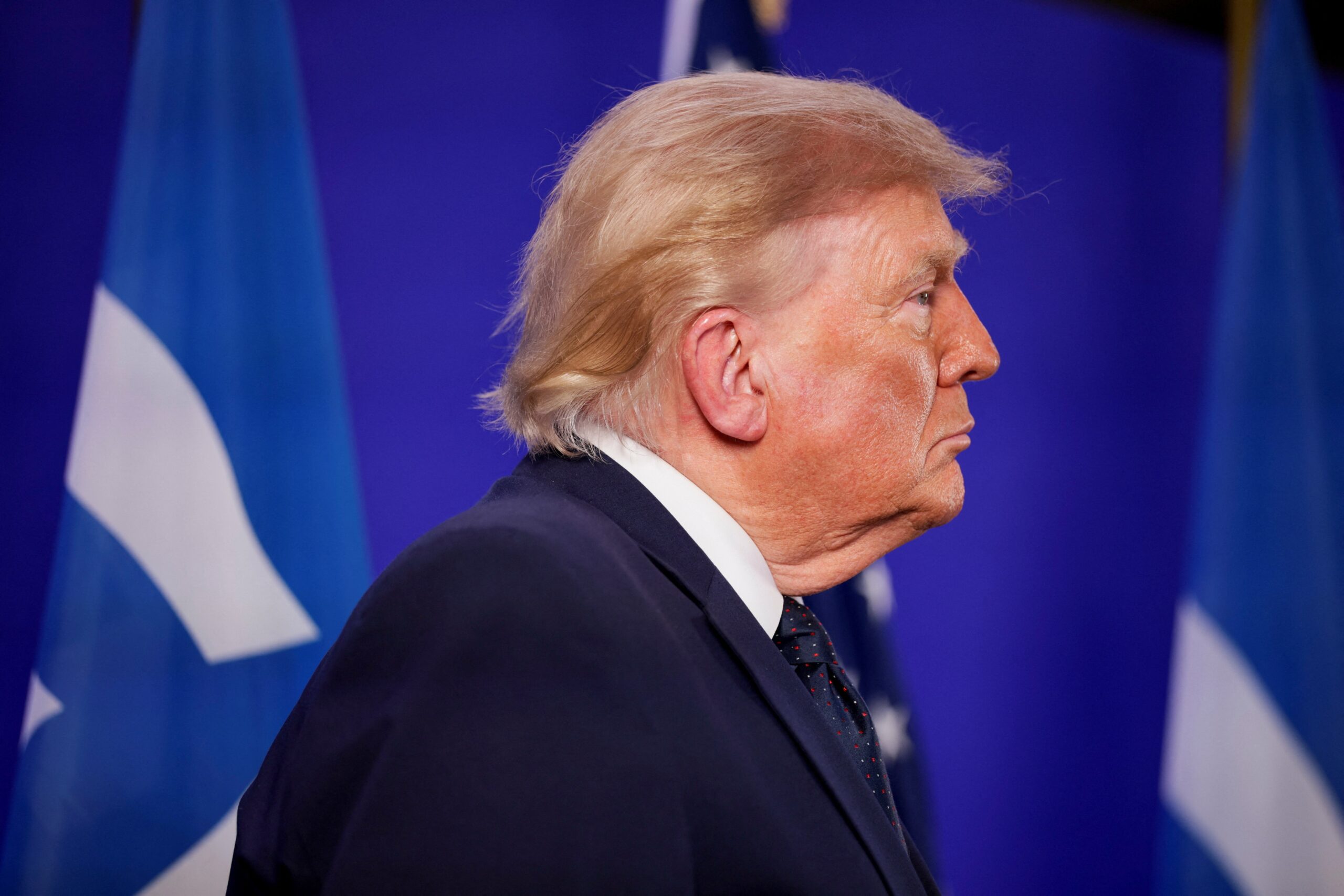 Depois de anunciar tarifaço contra o Brasil, Trump foca no Canadá e aplica taxa de 50%