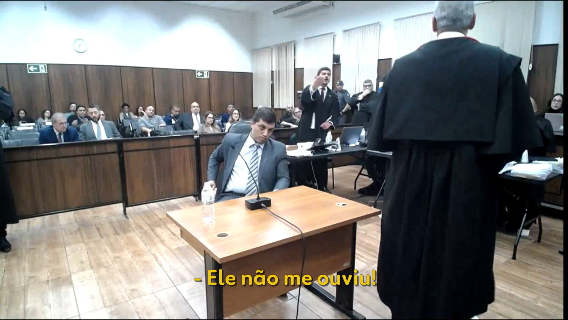 Caso Gritzbach: imagens mostram bate-boca no julgamento de PMs