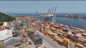 Trabalho forçado é pretexto? O que está por trás da nova tarifa