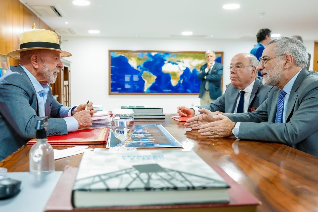 Itamaraty vê com bons olhos gestos de diplomatas argentinos em meio a crise